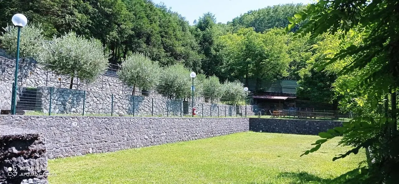 Hotel Parco Vacanze Bracchetto Vetta Carrodano Inferiore 0*,  Italia