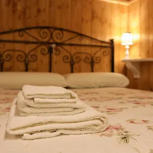  Casa vacanze Terra E Marte Nella Roccia Italia
